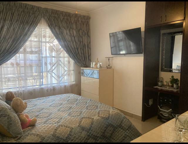 3 BEDROOM FREEHOLD FOR SALE IN BRAKPAN NORTH